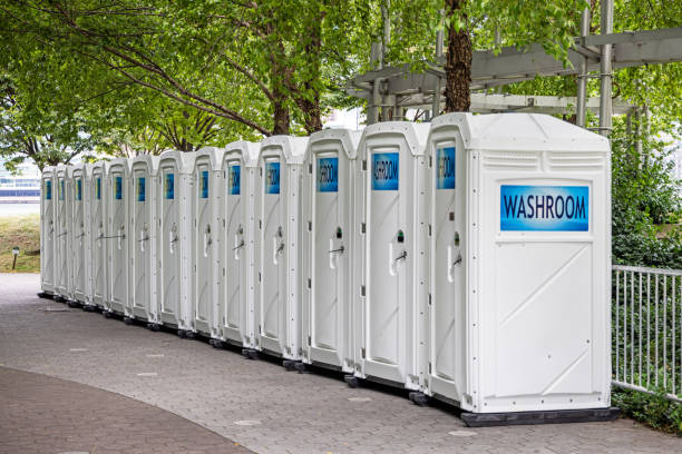 Best Construction site porta potty rental  in Elkton, KY
